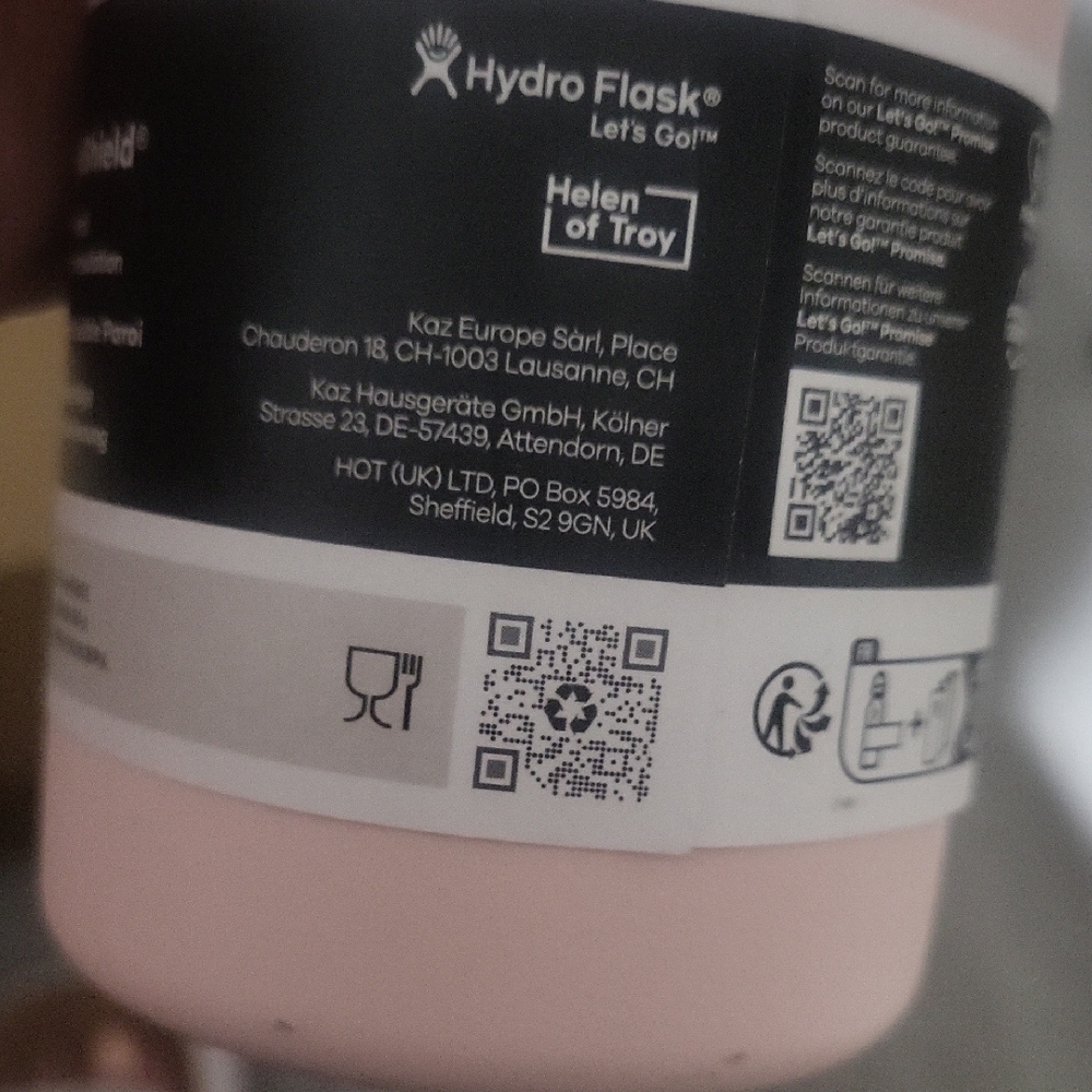 Hydro Flask Light Pink Insulated Bottle 20oz. - Picture 6 of 9